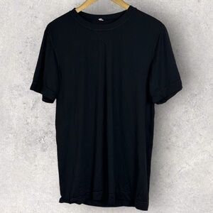 Lululemon Black Crew Neck T-Shirt Mens Size Medium‎ Fitness Tee Anti Stink Top M